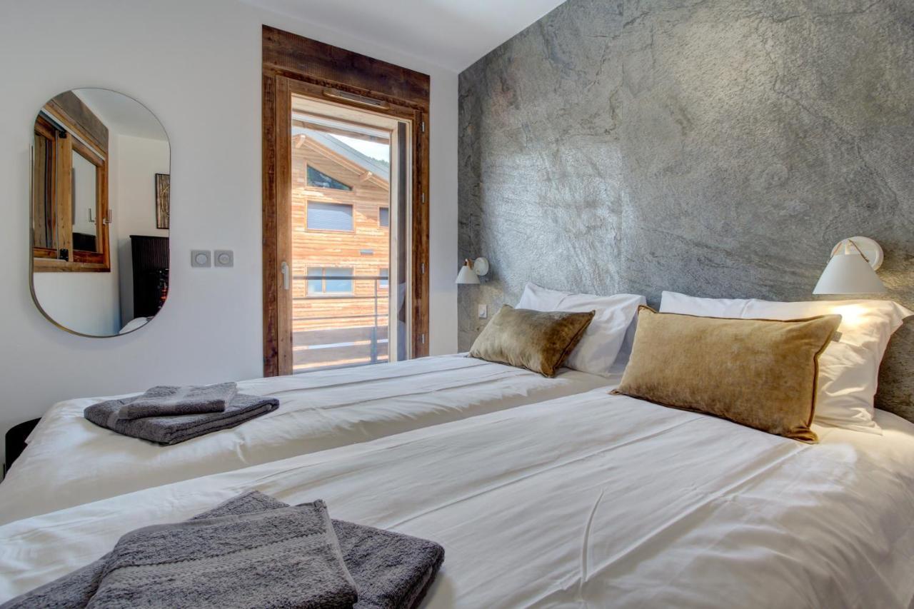 Carlina 203 Apartment Morzine Bagian luar foto