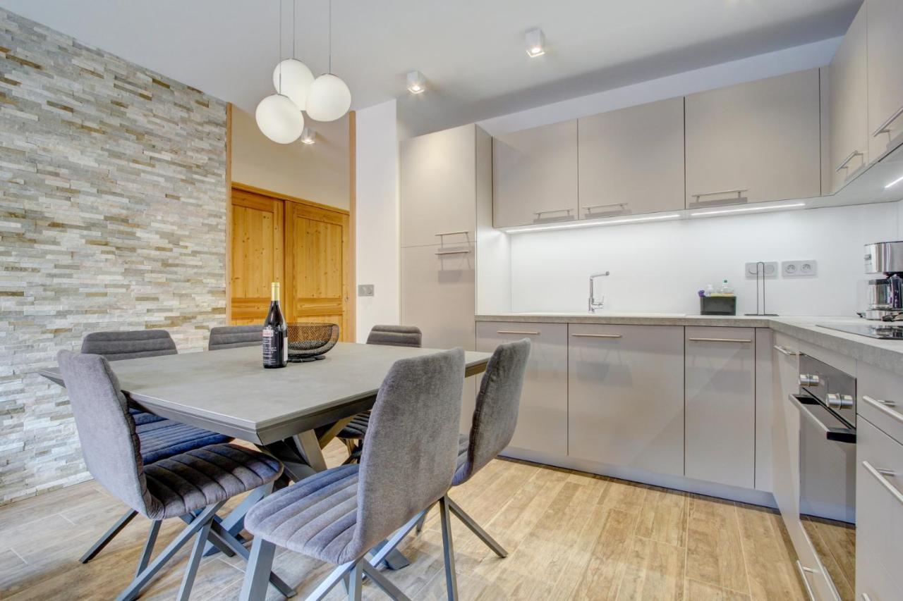 Carlina 203 Apartment Morzine Bagian luar foto